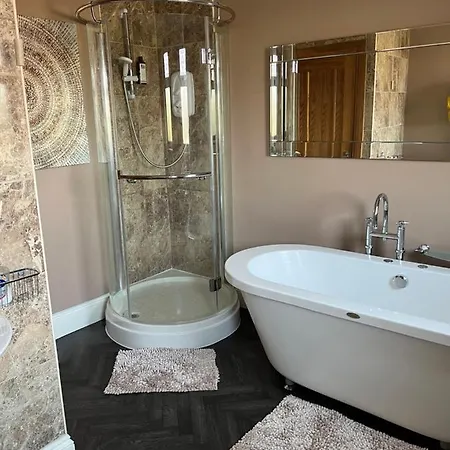 Cherry Blossom Guest house Marton-in-Cleveland